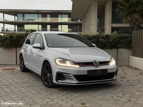 VW Golf GTI 2.0 TSI OPF DSG Performance