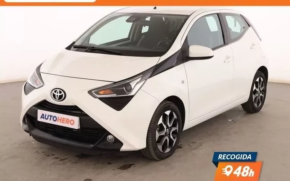 TOYOTA Aygo 1.0 VVT-i X-Play