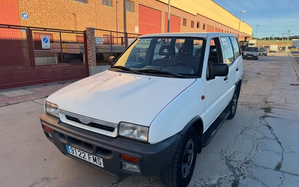 FORD Maverick Maverick 2.7 TD GLX - 6500€ en Renedo de esgueva