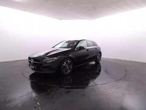 Mercedes-Benz Classe A - 200 Progressive Advanced Cx. Aut. / Vidros Escurecidos