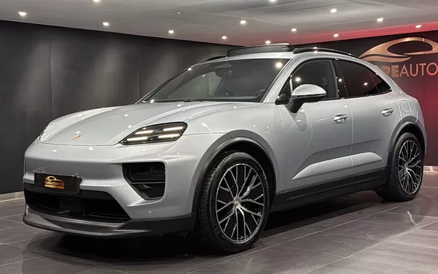Porsche Macan Electric 4