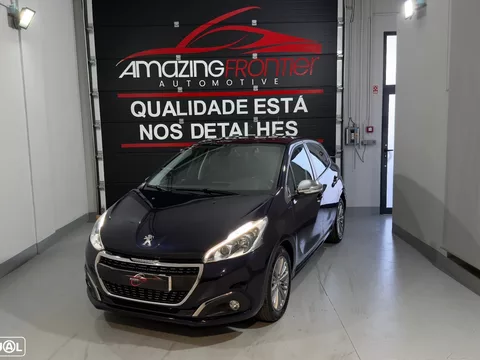 Peugeot 208 1.2 PureTech Signature