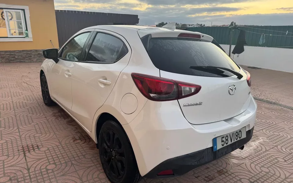 Mazda 2 SKYACTIV-G 90 Center-Line