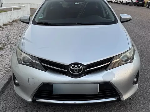 Toyota Auris Touring Sports 1.4 D-4D Active+AC