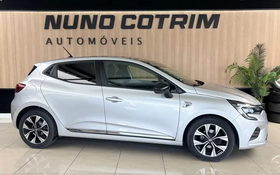 Renault Clio 1.0 TCe Limited Bi-Fuel