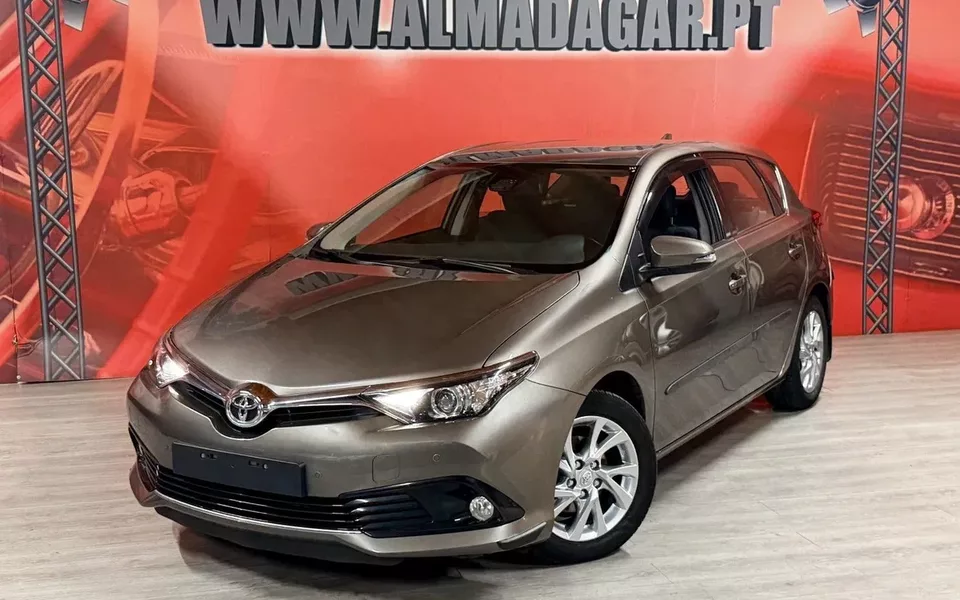 Toyota Auris 1.2T Comfort+Navi