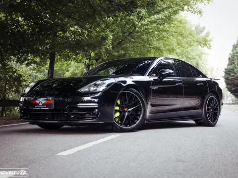 Porsche Panamera Turbo S E-Hybrid Executive