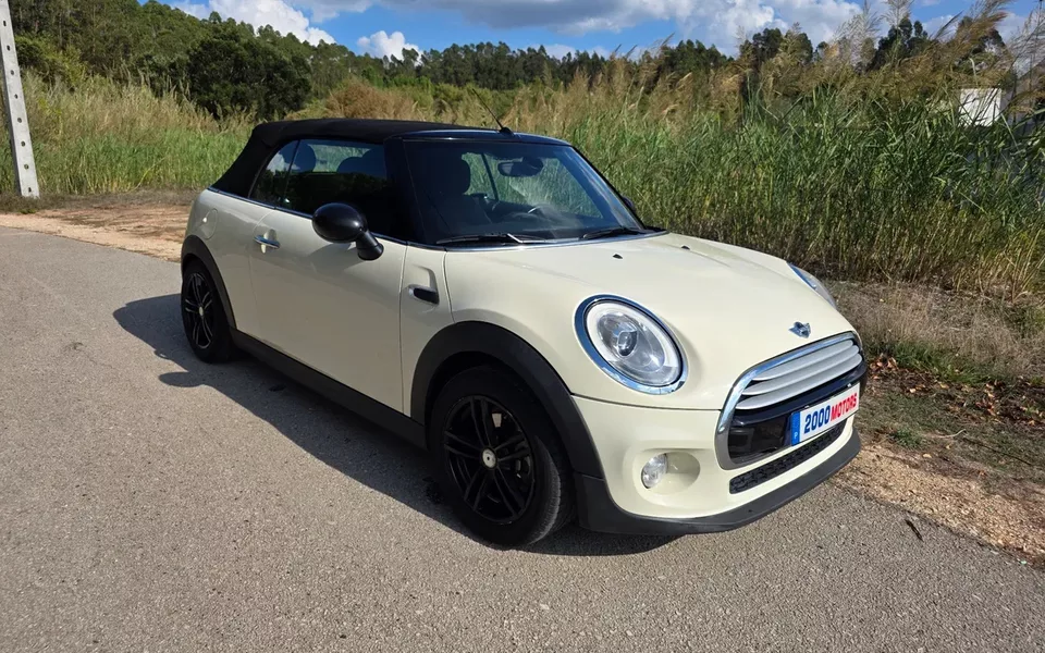 MINI Cabrio Cooper D