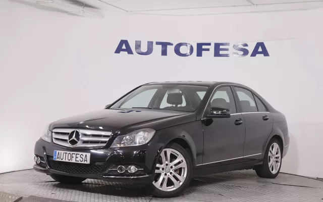 Mercedes-benz C 220 CLASE C C220 CDI AVANTGARDE 170CV 4P # NAVI,PARKTRONIC