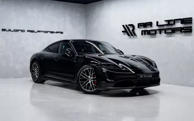 Porsche Taycan 4S Bateria Performance Plus