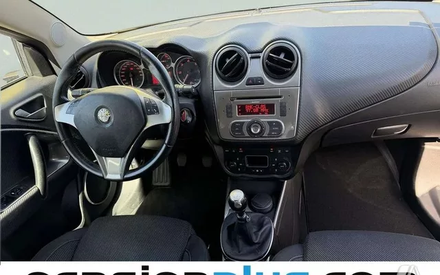 ALFA ROMEO MiTo MiTo 1.6JTDm Distinctive 120