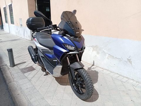 APRILIA SR GT 125