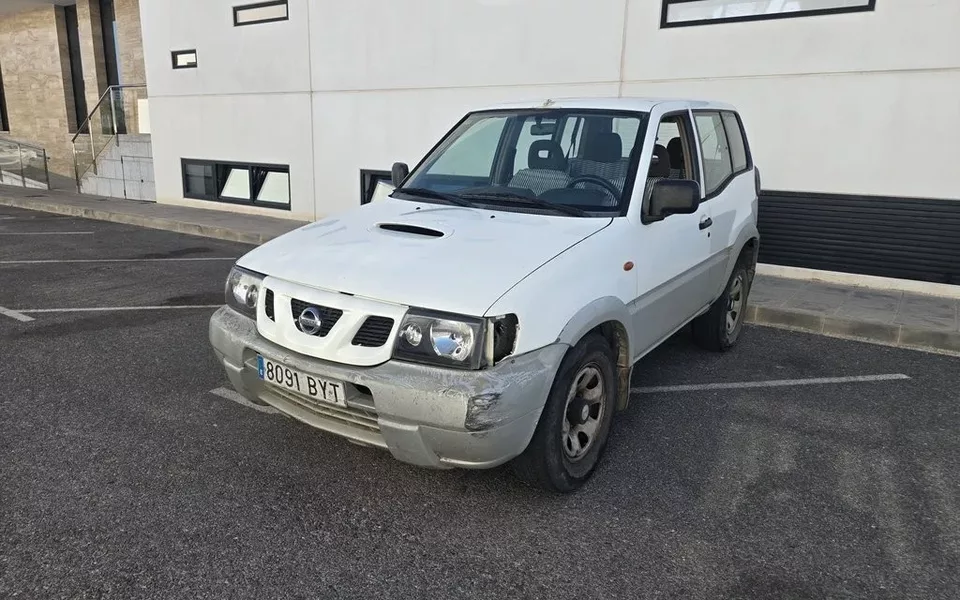 NISSAN Terrano Terrano 2.7 TDi Comfort