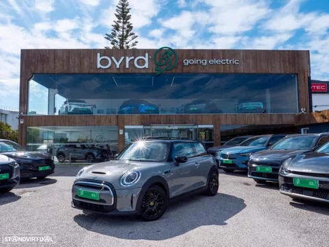 MINI 3 Portas Cooper SE Yours