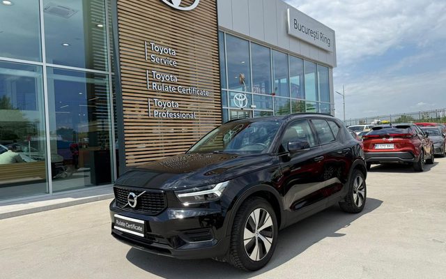 VOLVO XC40 Recharge T5 Twin Engine AT7 Momentum
