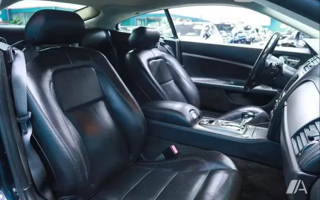 JAGUAR XK 4.2 V8 300CV