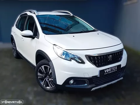 Peugeot 2008 1.2 PureTech Allure