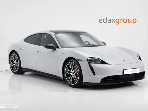 Porsche Taycan 4S