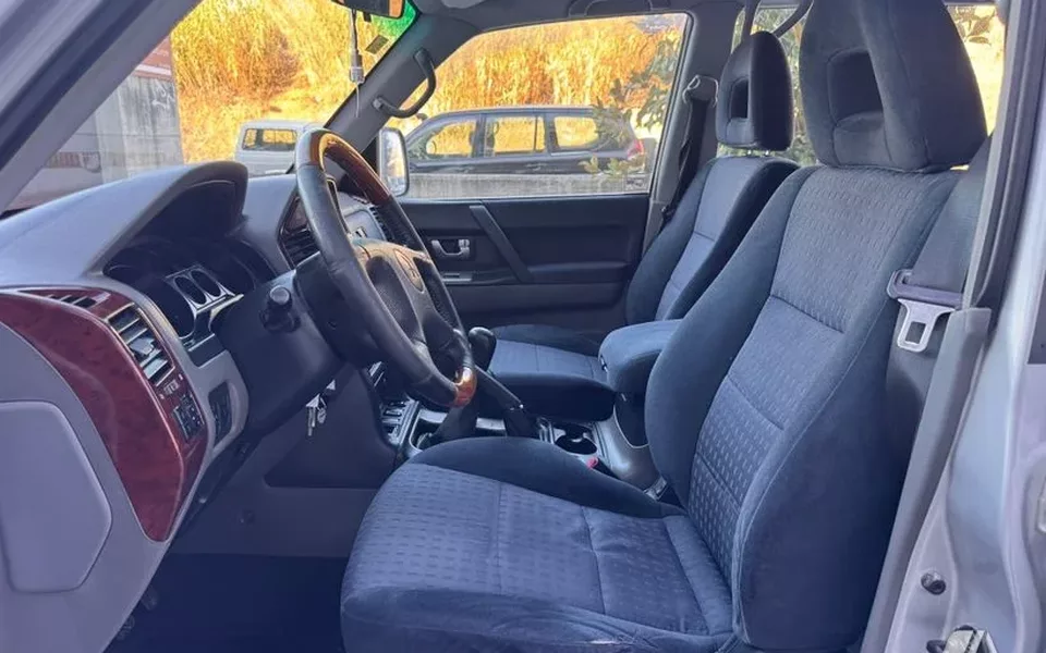 MITSUBISHI Montero Montero 3.2 DI-D GLS