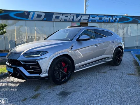 Lamborghini Urus 4.0 V8