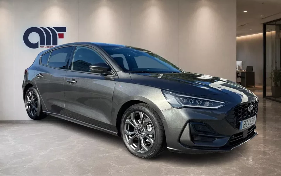 Ford Focus 1.0 EcoBoost MHEV ST-Line X