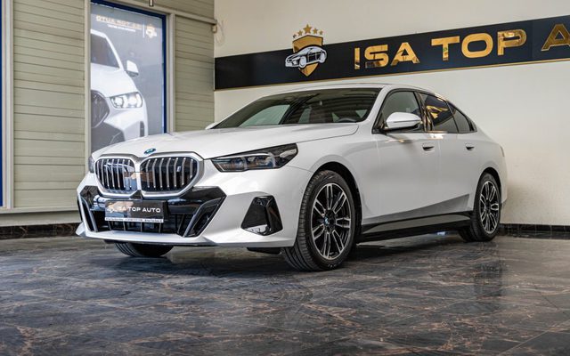 BMW i5 2025