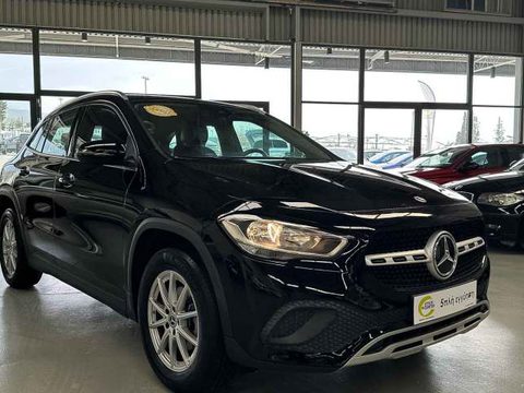 Mercedes-Benz - GLA 180 - 5 Χρόνια Εγγύηση - STYLE - Μαύρο - 2023