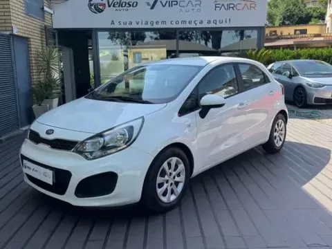 Kia Rio 2011 1.2 CVVT More