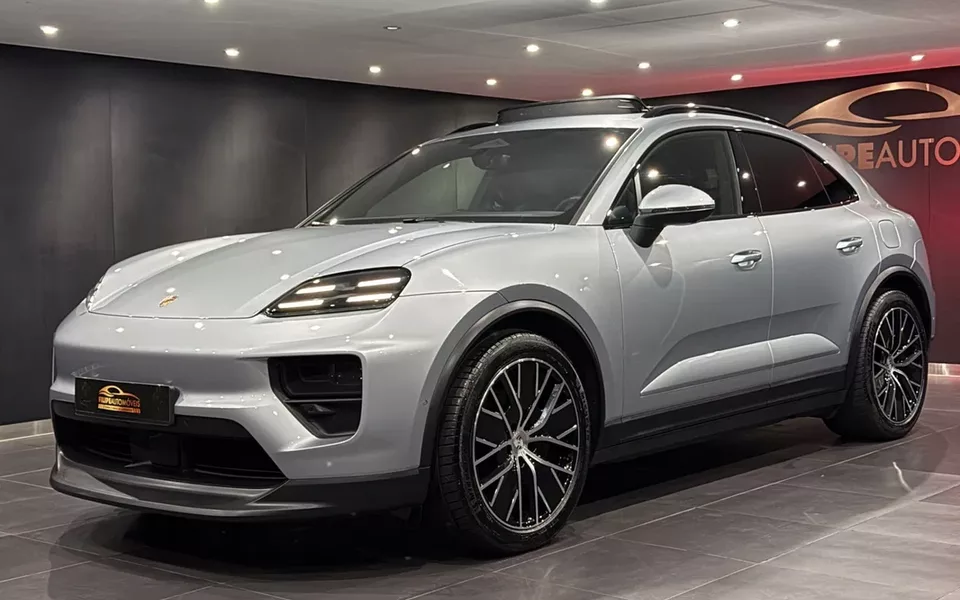 Porsche Macan Electric 4