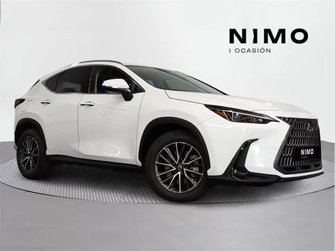 LEXUS NX 450h+ Premium+ 4WD
