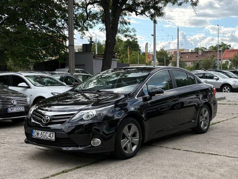 Toyota Avensis T27 Polift
