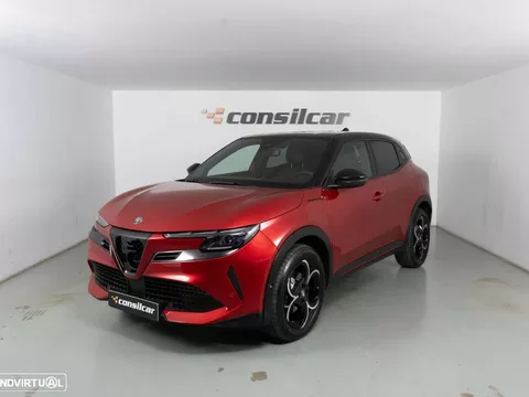 Alfa Romeo Junior 1.2 Sport Speciale eDCT6