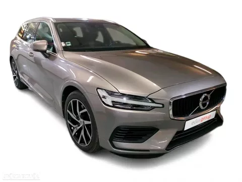 Volvo V60 2.0 T8 AWD TE Momentum Plus