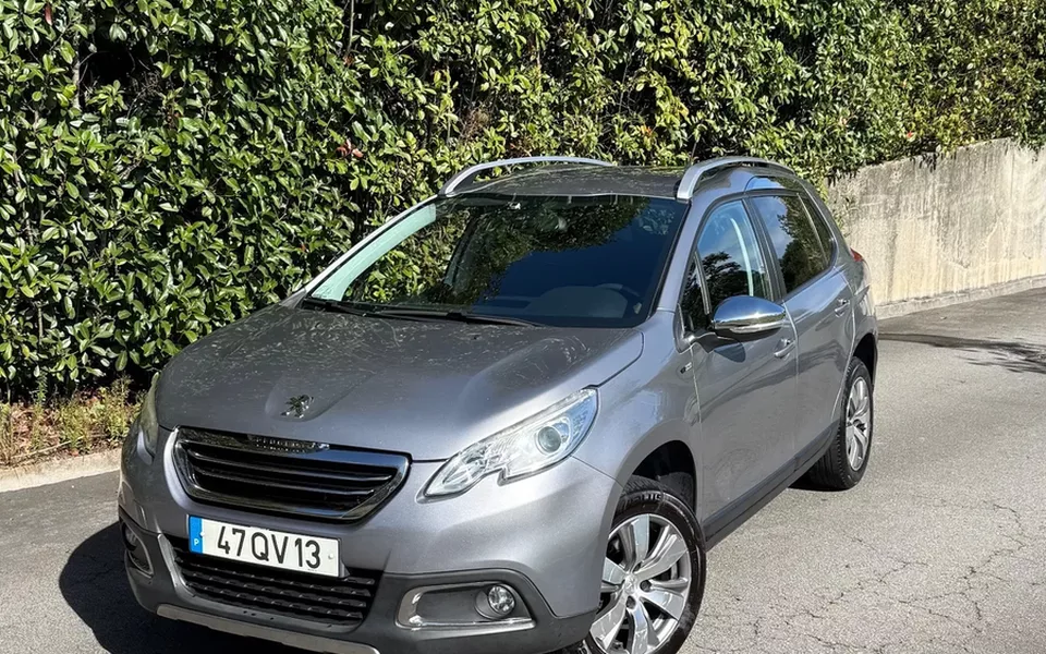 Peugeot 2008 1.2 PureTech Allure