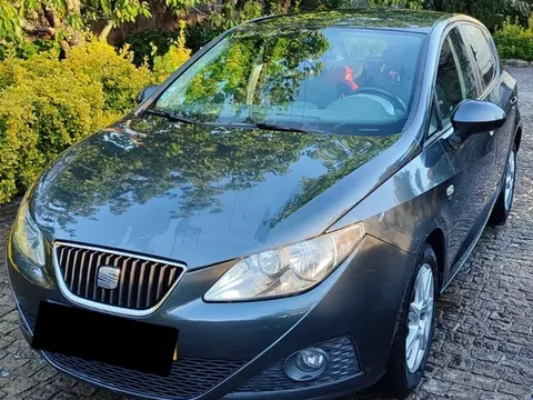 SEAT Ibiza 2009 1.9 TDi Stylance DPF