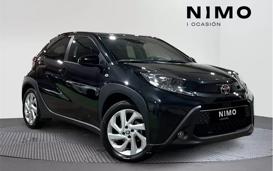 TOYOTA Aygo X Cross AYGO X CROSS 1.0 VVT-I 72CV Play