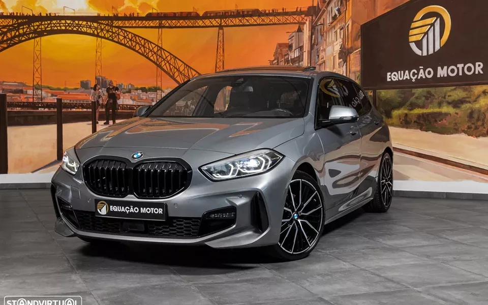 BMW 118 i Pack Desportivo M Auto