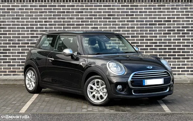 MINI 3 Portas Cooper D Aut. Seven