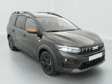Dacia JOGGER Nouveau TCE 110 7 PL EXTREME Zéro km immatriculé