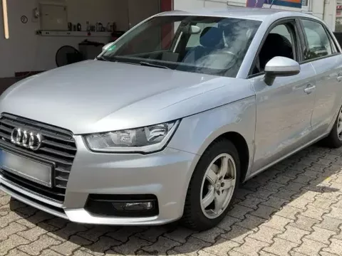 Audi A1 Sportback 2017 1.0 TFSI design