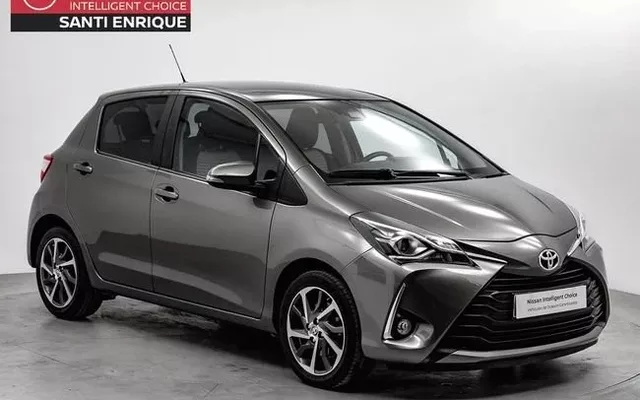 TOYOTA Yaris Yaris 100H 1.5 Active
