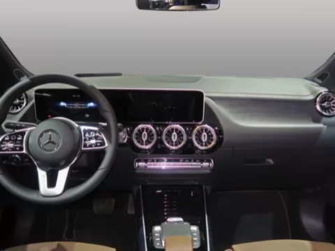 MERCEDES - GLA - GLA 180 d