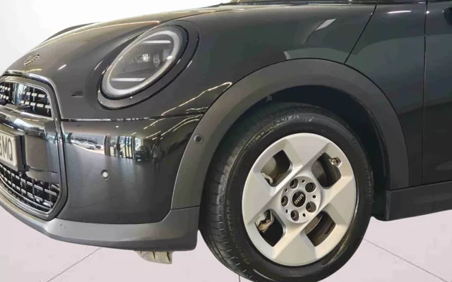 MINI - Mini Cabrio - Mini Cooper C Classic M