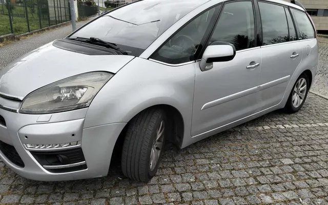 Citroën C4 Grand Picasso 1.6 e-HDi FAP EGS6 (7L) Exclusive