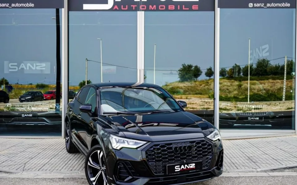 AUDI Q3 Q3 45 TFSIe Black line S-tronic