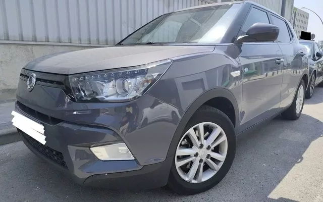 KGM / SSANGYONG Tivoli Tivoli D16T Premium 4x2