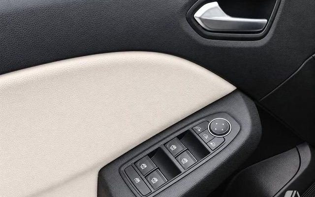 RENAULT Clio Clio TCe Techno 67kW - 14550€ en Ojos de garza