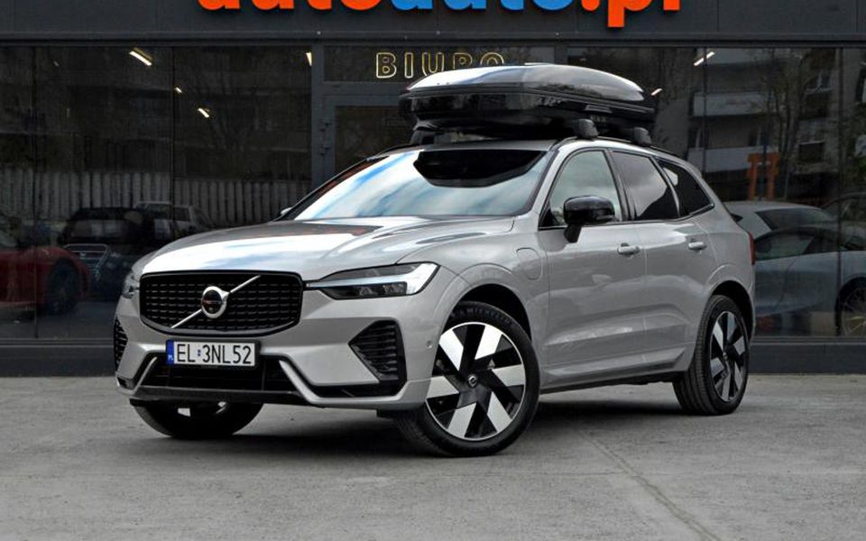 Volvo XC60 2025