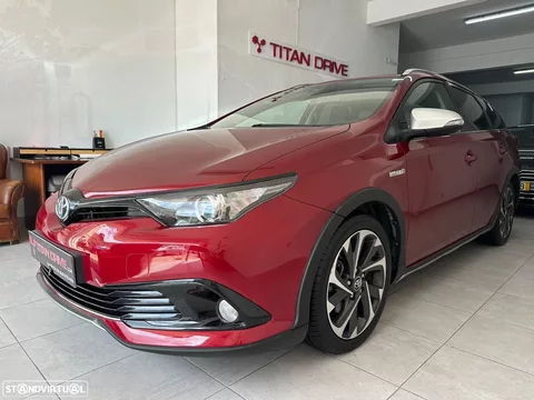Toyota Auris Touring Sports 1.8 HSD Comfort