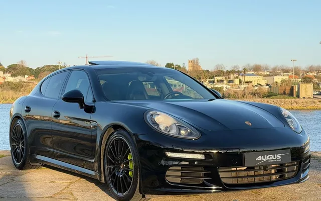 Porsche Panamera S E-Hybrid